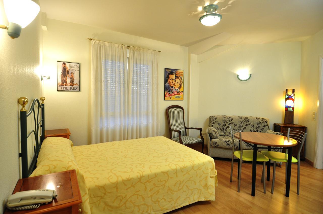 Hotel Apartamentos Aralso Sotillo Ля Ластрилла Экстерьер фото
