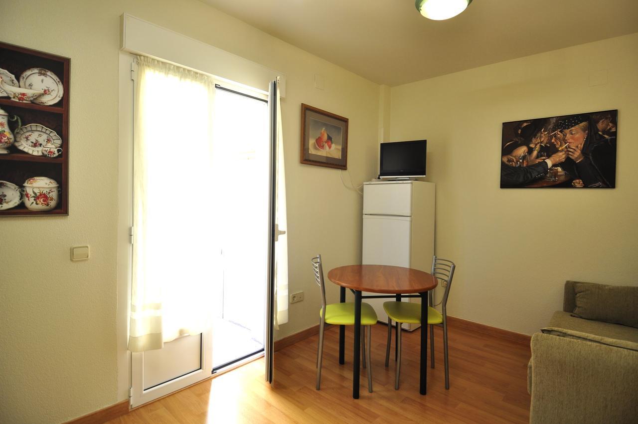 Hotel Apartamentos Aralso Sotillo Ля Ластрилла Экстерьер фото